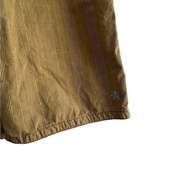 Mossimo Supply Inc Board Shorts • Size: 34 • Used - Picture 3 of 9